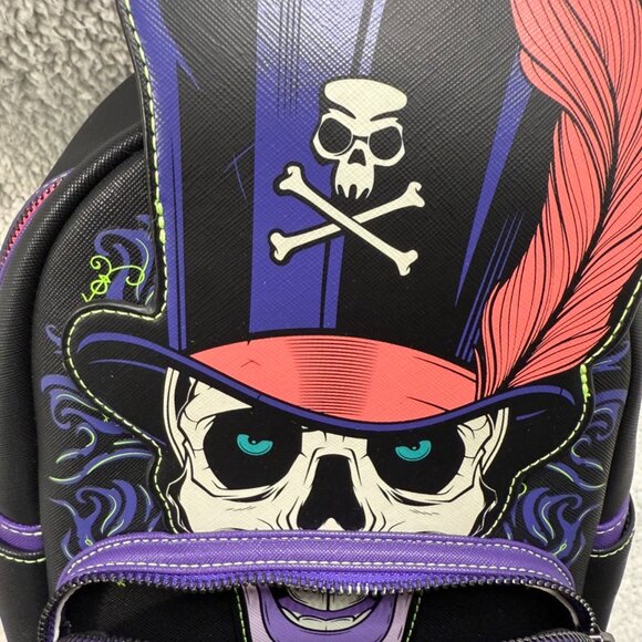 Dr. Facilier Glow and Lenticular Mini-Backpack with dustcover - Picture 7 of 9